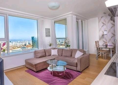 Appartamento Panoramaview/31Thfloor!/Luxury/Wifi/Parking Bratislava Esterno foto